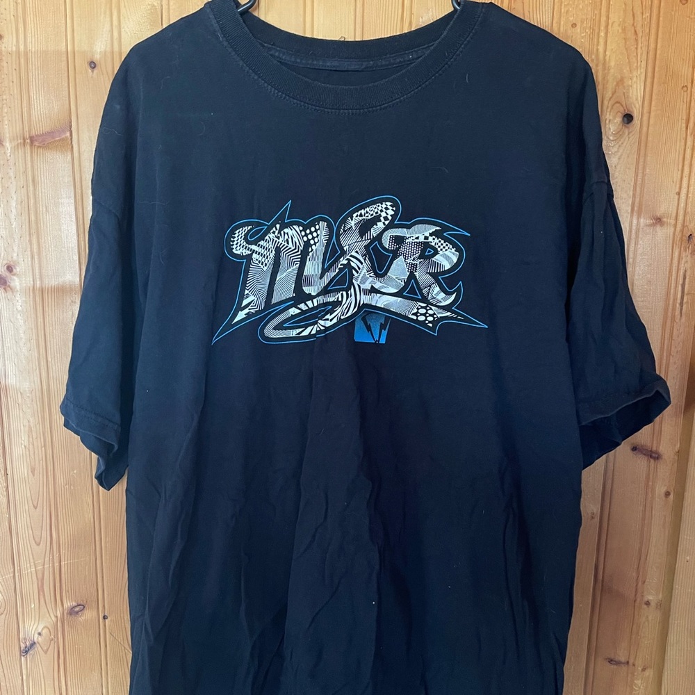 Motocross shirt. Tags tore off but resembles men’s L